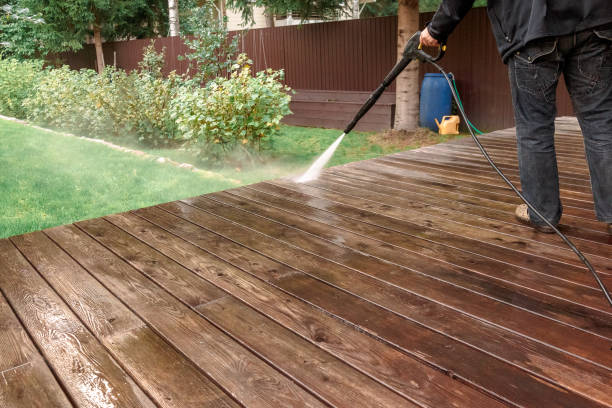 Best Animal Enclosure Cleaning  in Long Hill, CT